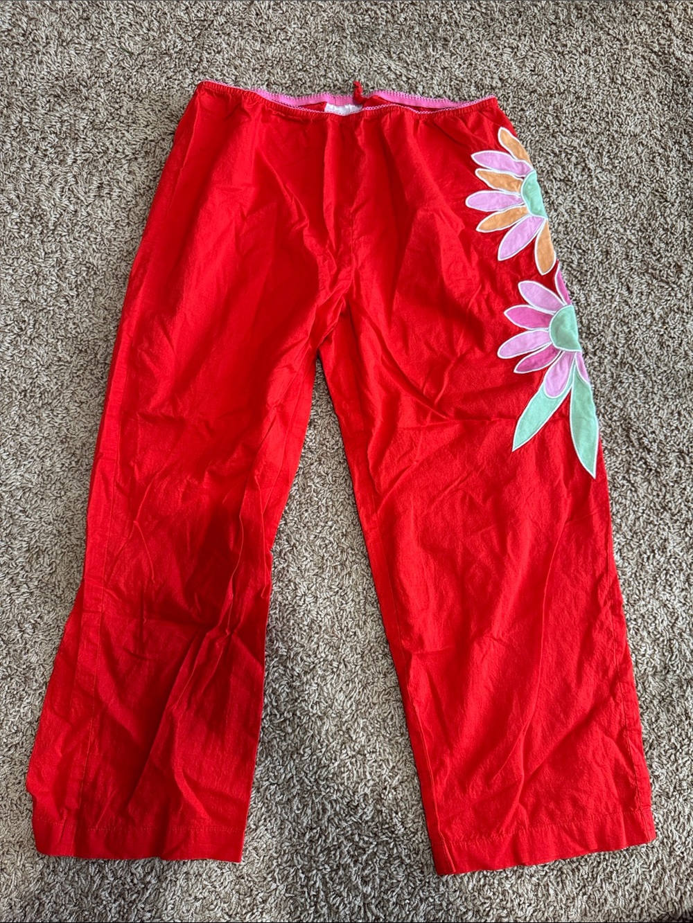 Victoria's Secret y2k floral appliqué Capri length pajama lounge pants